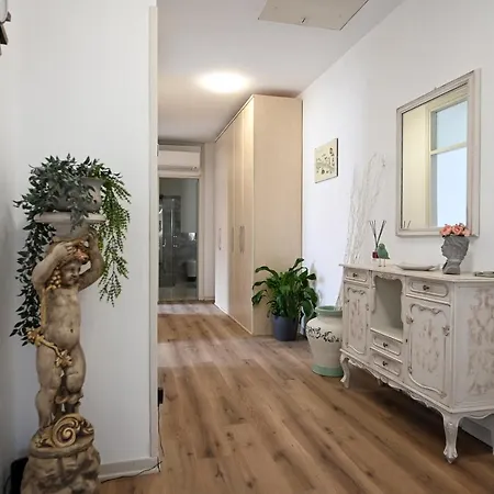 Appartement Vicino Ospedali E Colli - Vista Sul Torrente Rilassante